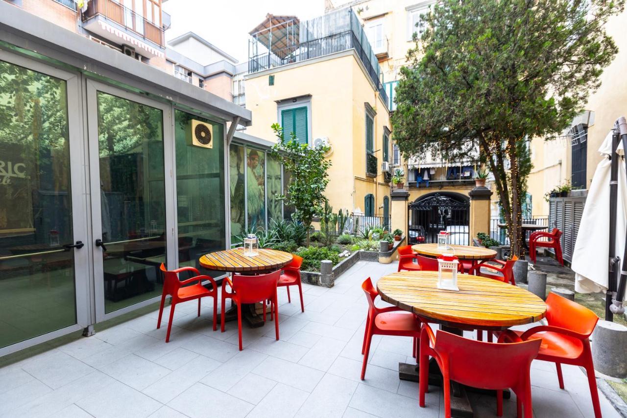 Fabric Hostel ปอร์ติชี ภายนอก รูปภาพ