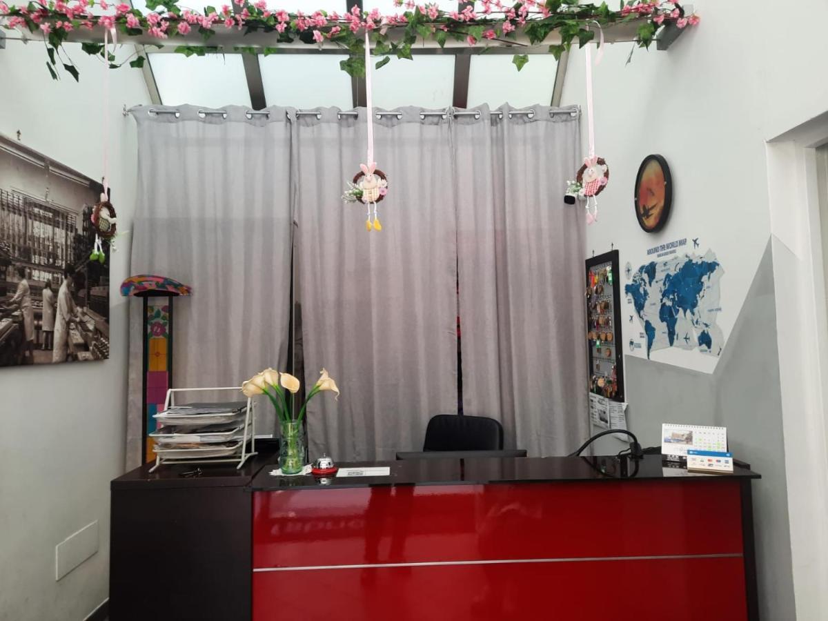 Fabric Hostel ปอร์ติชี ภายนอก รูปภาพ