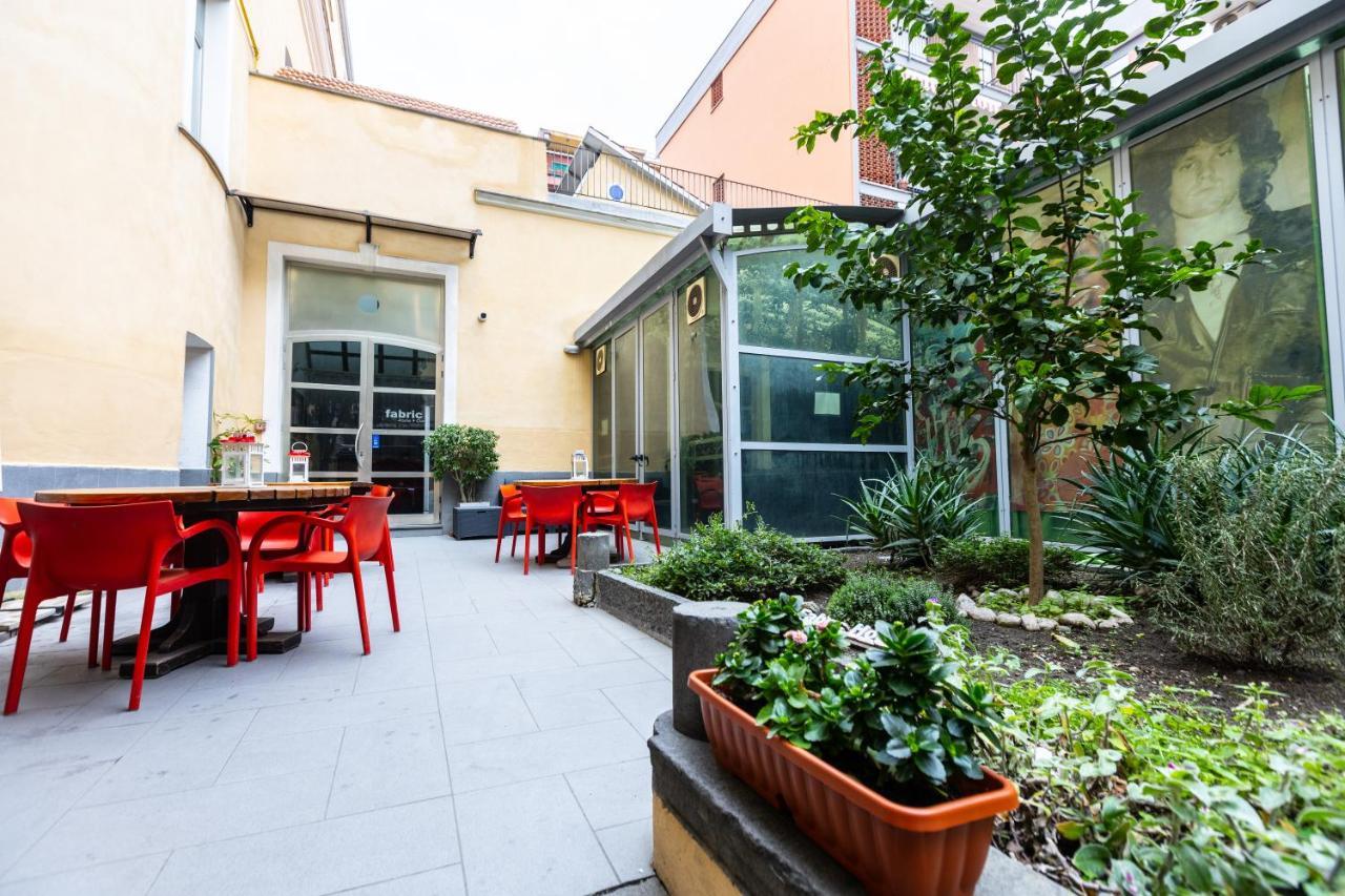 Fabric Hostel ปอร์ติชี ภายนอก รูปภาพ