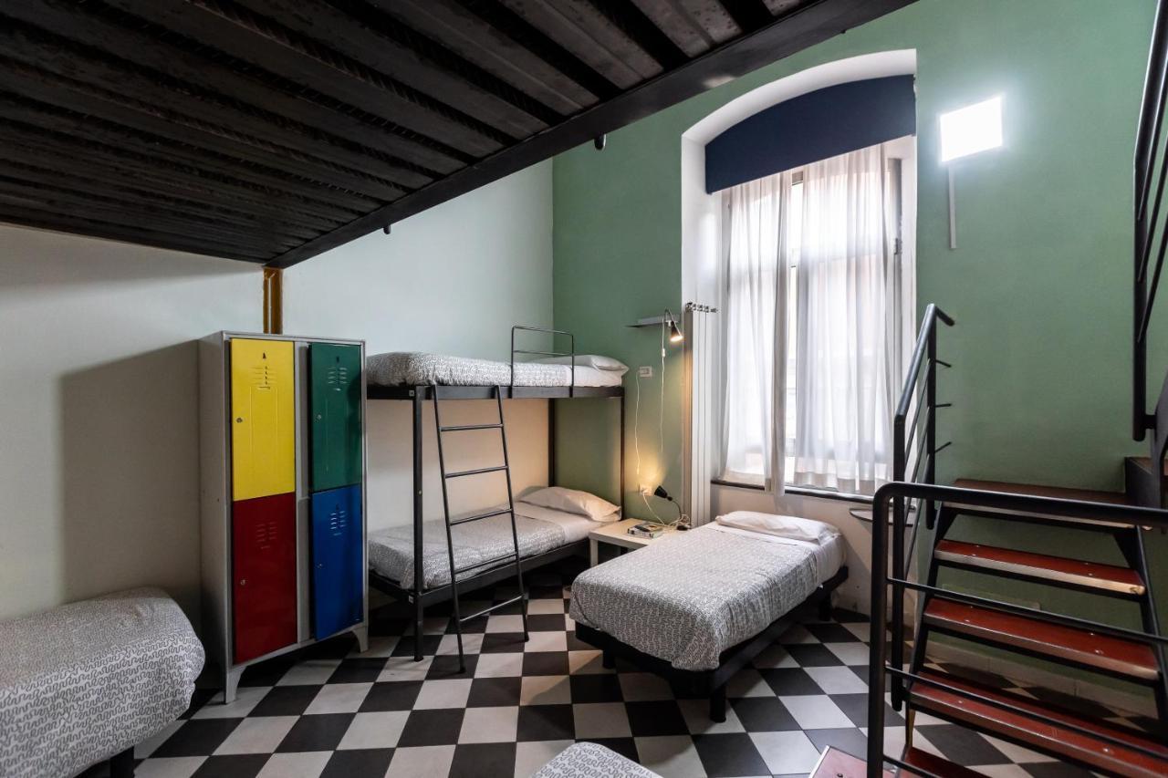 Fabric Hostel ปอร์ติชี ภายนอก รูปภาพ